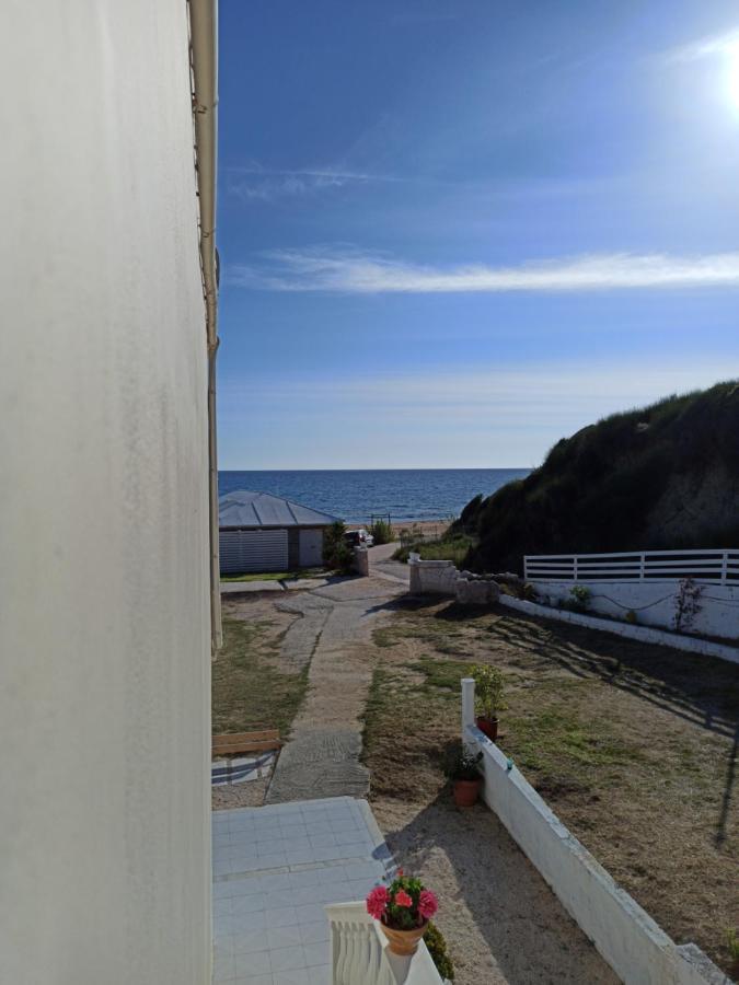 Wave Marathias Apartments 외부 사진