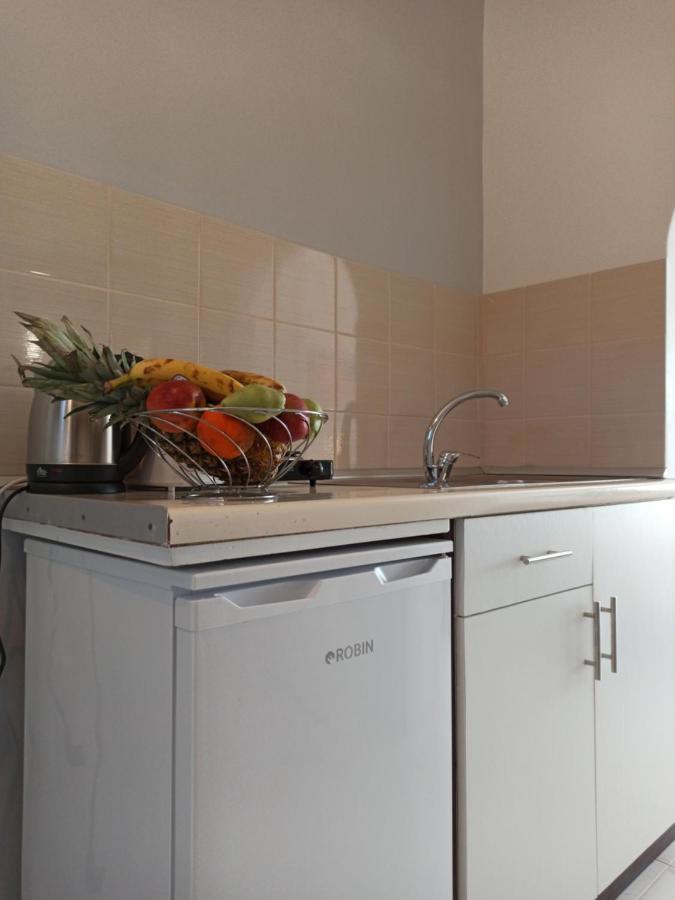 Wave Marathias Apartments 외부 사진