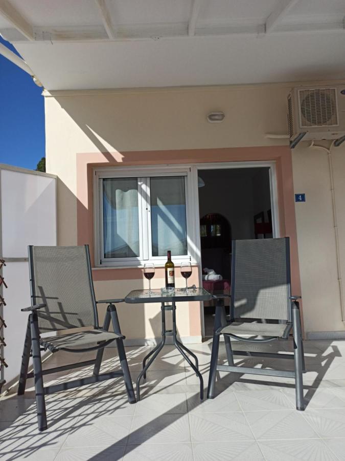 Wave Marathias Apartments 외부 사진